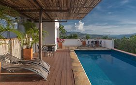 Hotel Alto Del Viento